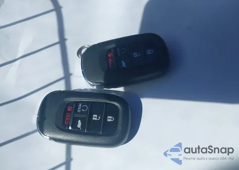 2024 Honda Hr-V из США, поврежденный, VIN 3CZRZ2H51RM768602